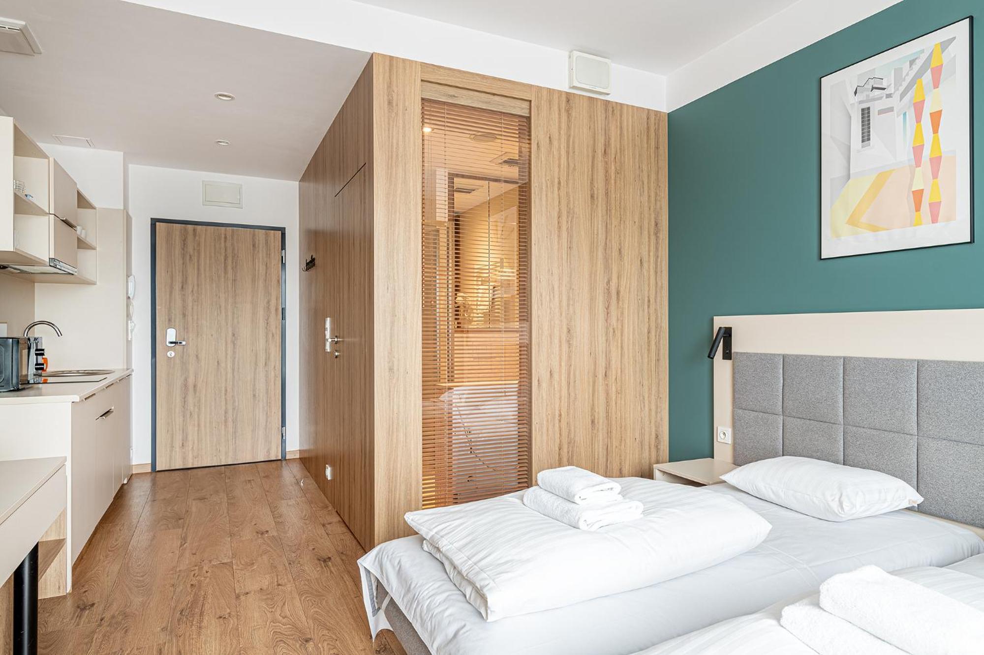 Rentplanet - Apartamenty Wolska Варшава Экстерьер фото